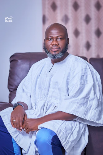 Political Portrait of Hon Rash II by Yushahu Yussif Azara