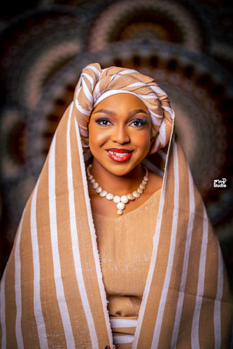 Fati White - Arewa V by Yushahu Yussif Azara