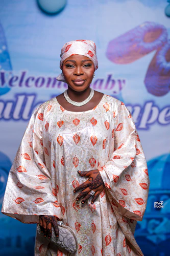 Amarya Yasmin IV by Yushahu Yussif Azara